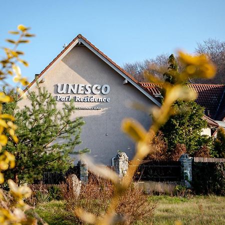 Park Unesco Residence Leknica Luaran gambar